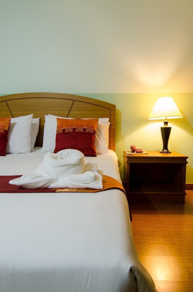 Ranong Garden Hotel Ngoại thất bức ảnh